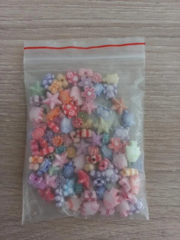 Lot De Perles Acrylique Multicolores